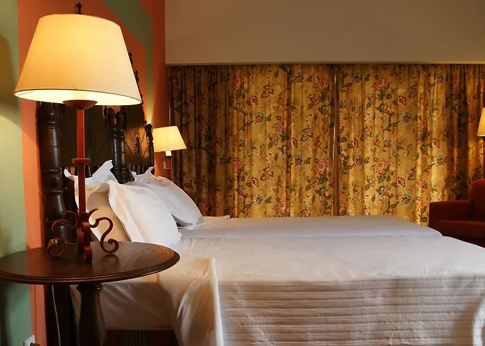 Pousada Valenca Hotel 4*